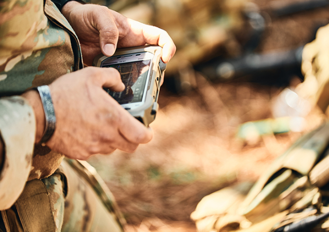 Foto Panasonic lanza el Toughbook N1 Tactical: un portátil robusto Android para militares y policías.